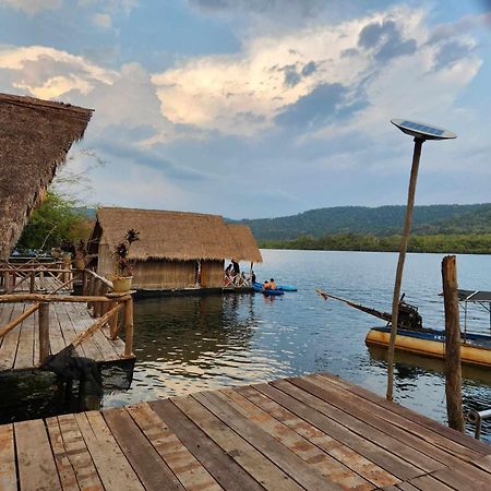 The Floating House Koh Kong Exterior foto