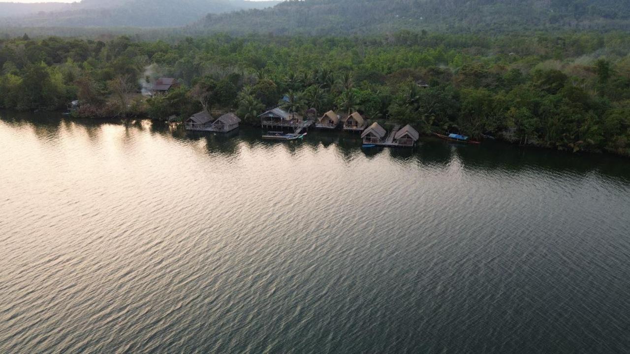 The Floating House Koh Kong Exterior foto